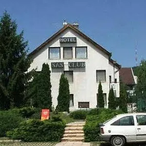 Sas Club Szálloda
